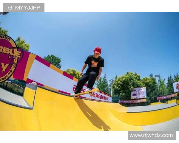 周敏专访：从初学者到滑板高手的成长之路与心路历程回顾